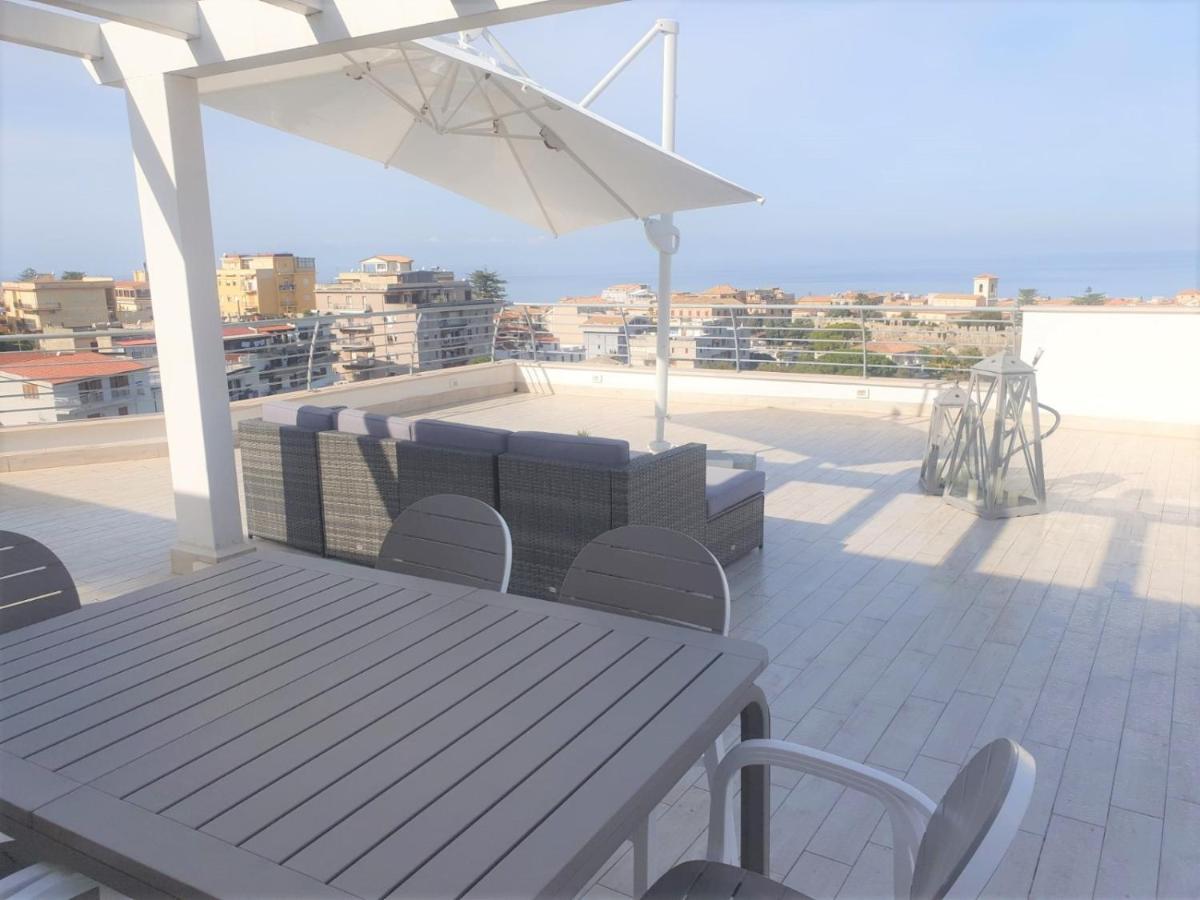 Appartement Sapphire Penthouse à Tropea Extérieur photo