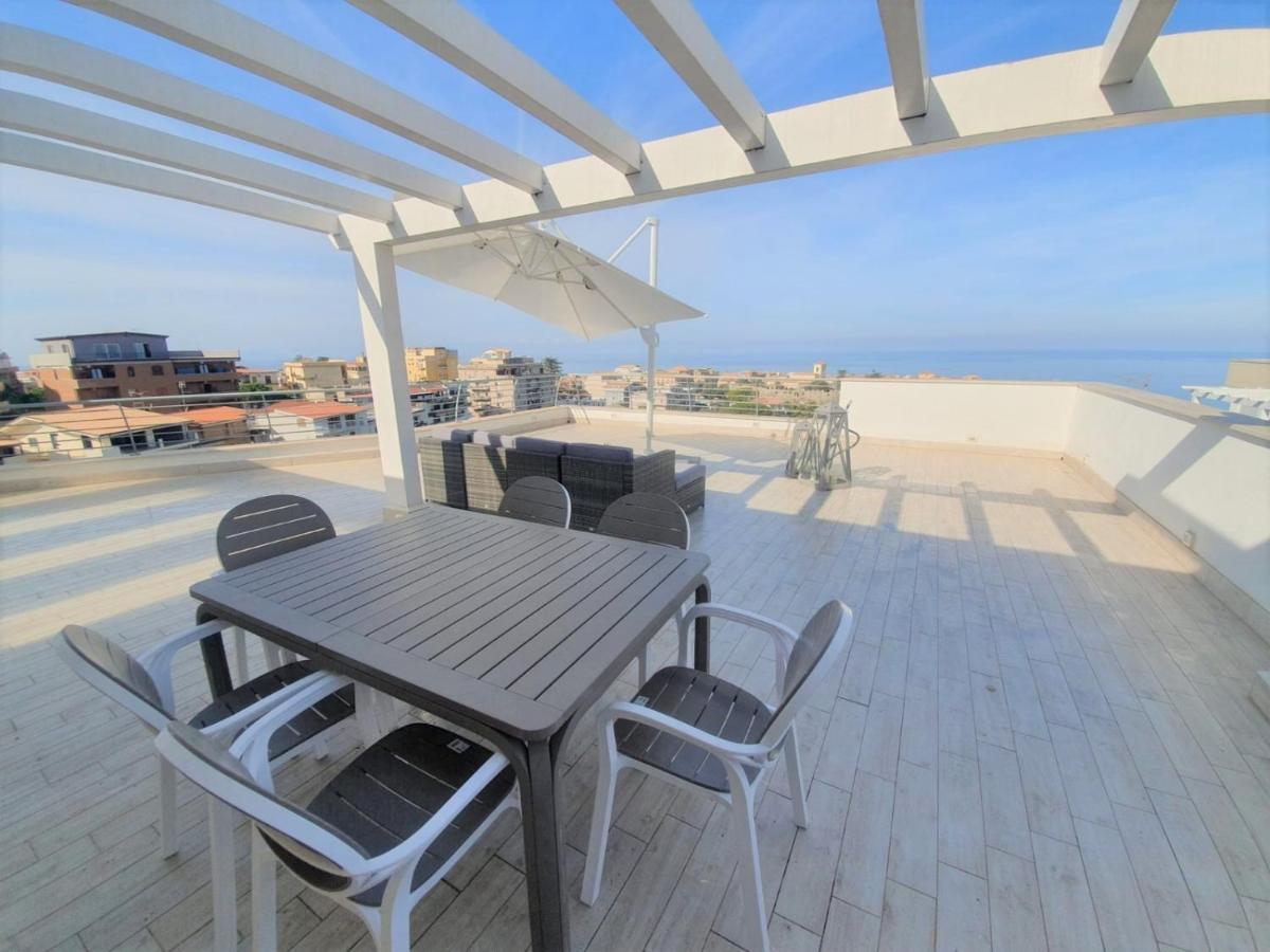 Appartement Sapphire Penthouse à Tropea Extérieur photo